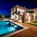 Luxurious In * Debeljak