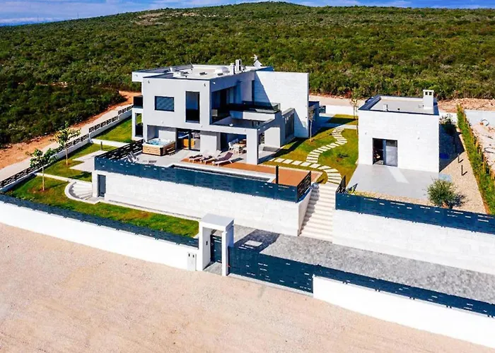 Awesome In Дом отдыха *